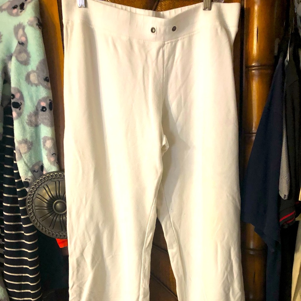 Women’s sweat pants